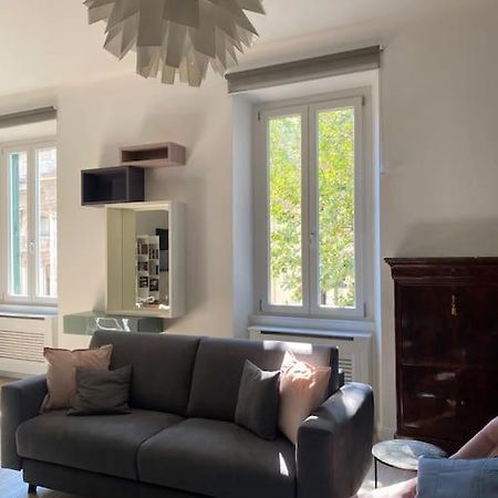 Trastevere Design Apartment โรม ภายนอก รูปภาพ