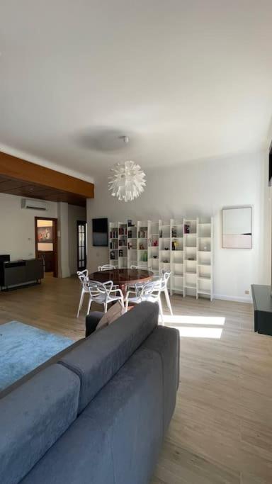 Trastevere Design Apartment โรม ภายนอก รูปภาพ